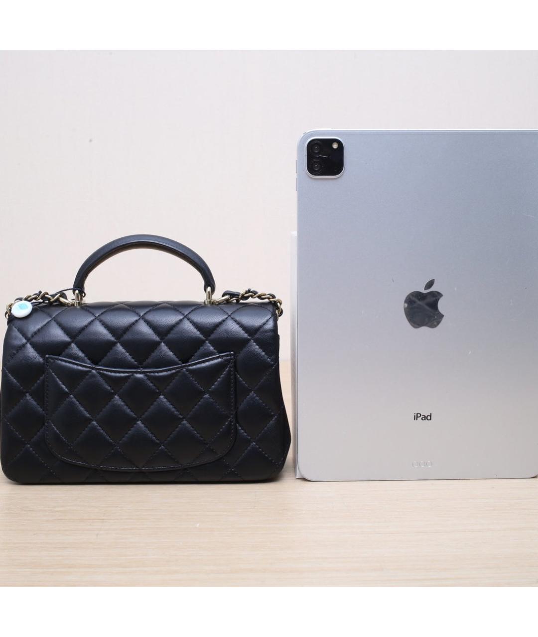 CHANEL Черная кожаная сумка с короткими ручками, фото 7