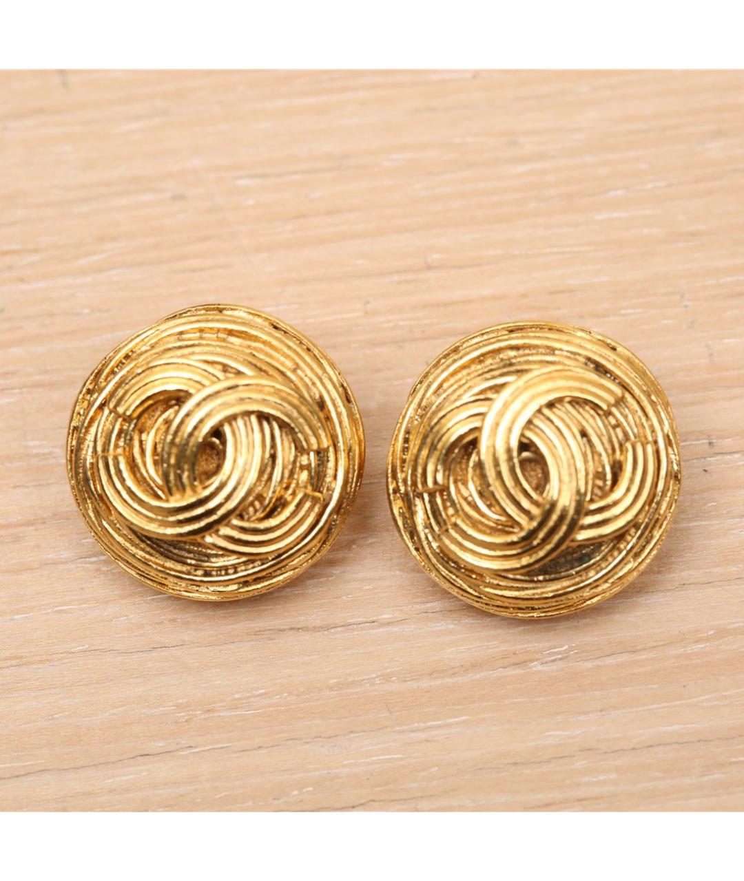 CHANEL Золотые металлические клипсы, фото 2