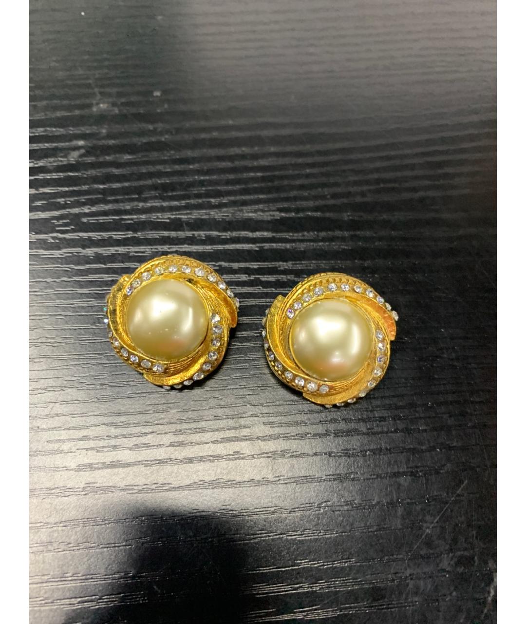 CHANEL Золотые металлические клипсы, фото 8