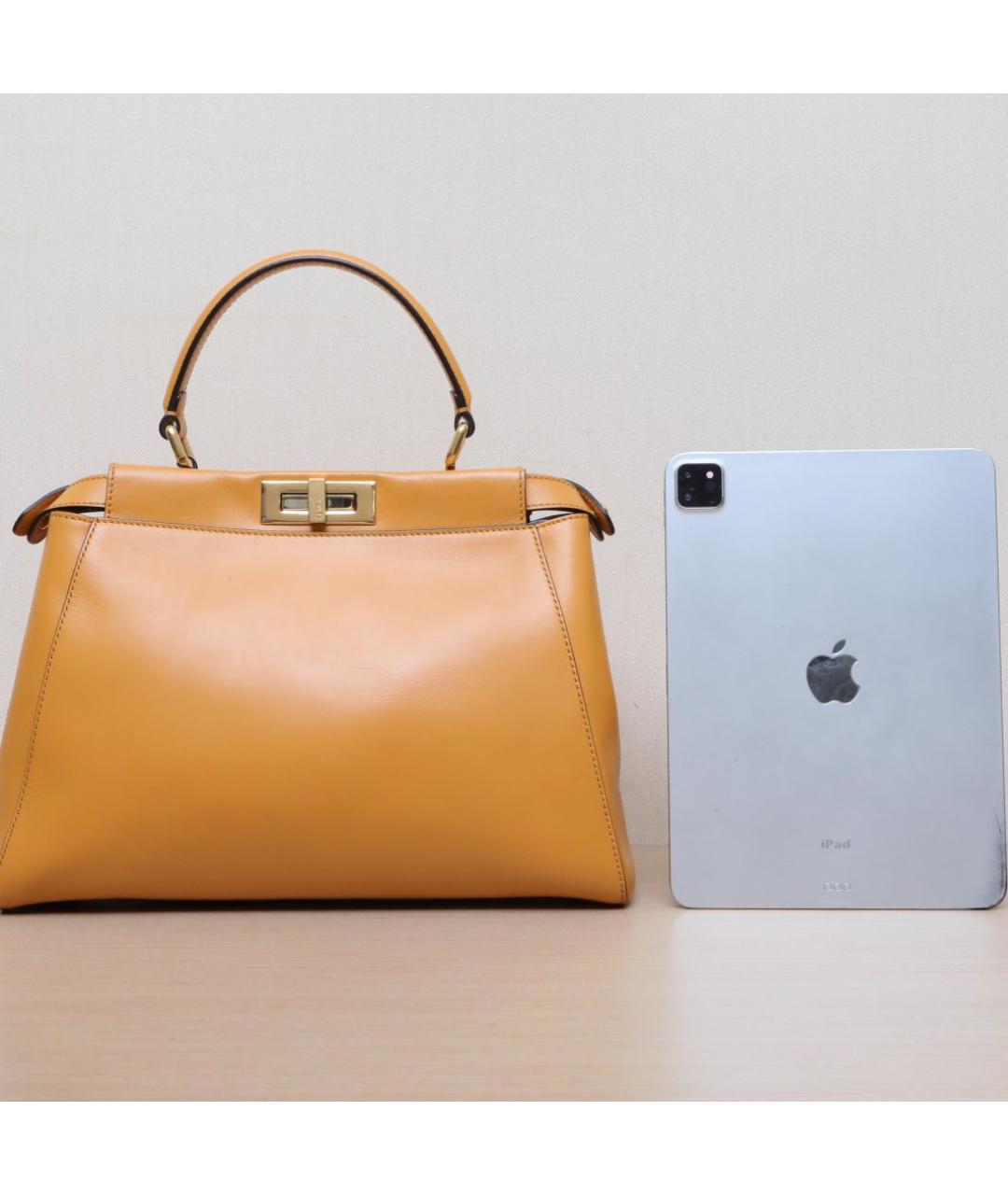 FENDI Оранжевая кожаная сумка с короткими ручками, фото 7