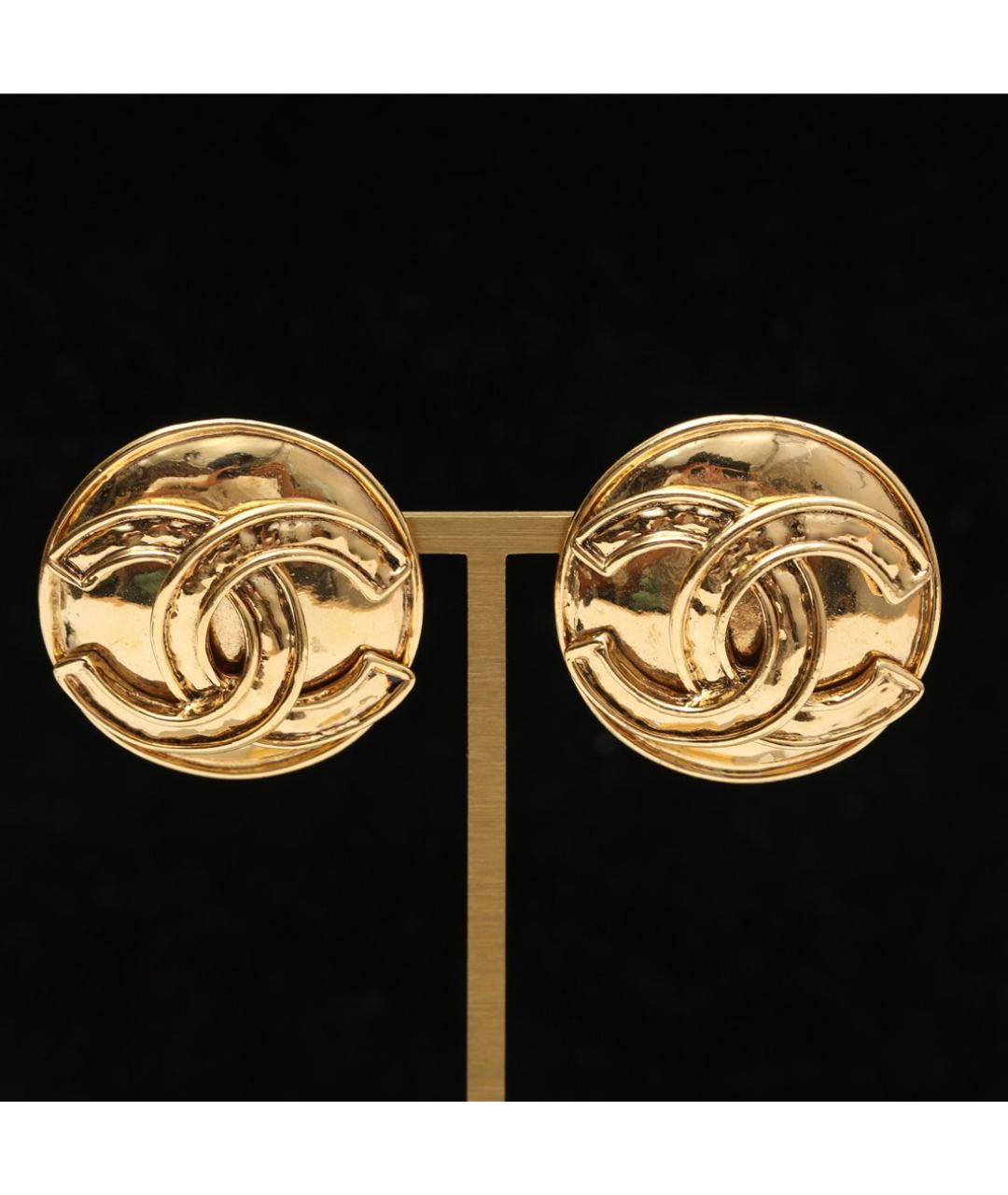 CHANEL Золотые металлические клипсы, фото 2