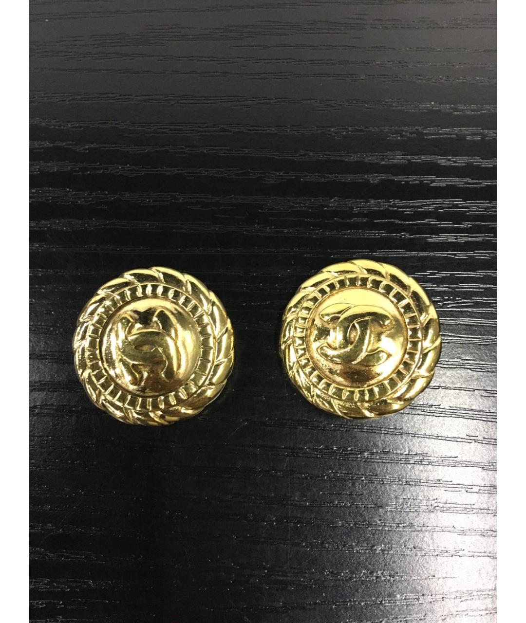 CHANEL Золотые металлические клипсы, фото 7