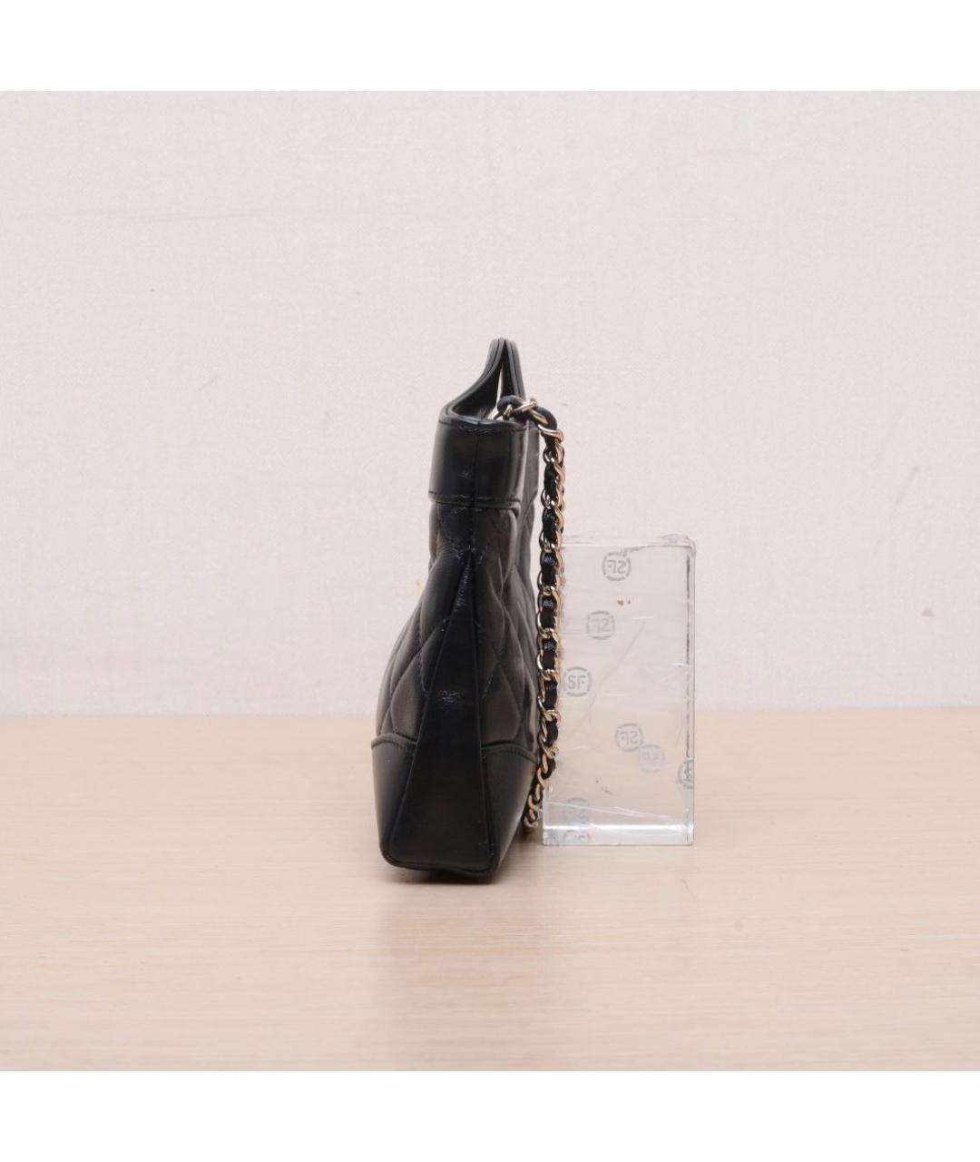 CHANEL Черная кожаная сумка с короткими ручками, фото 5