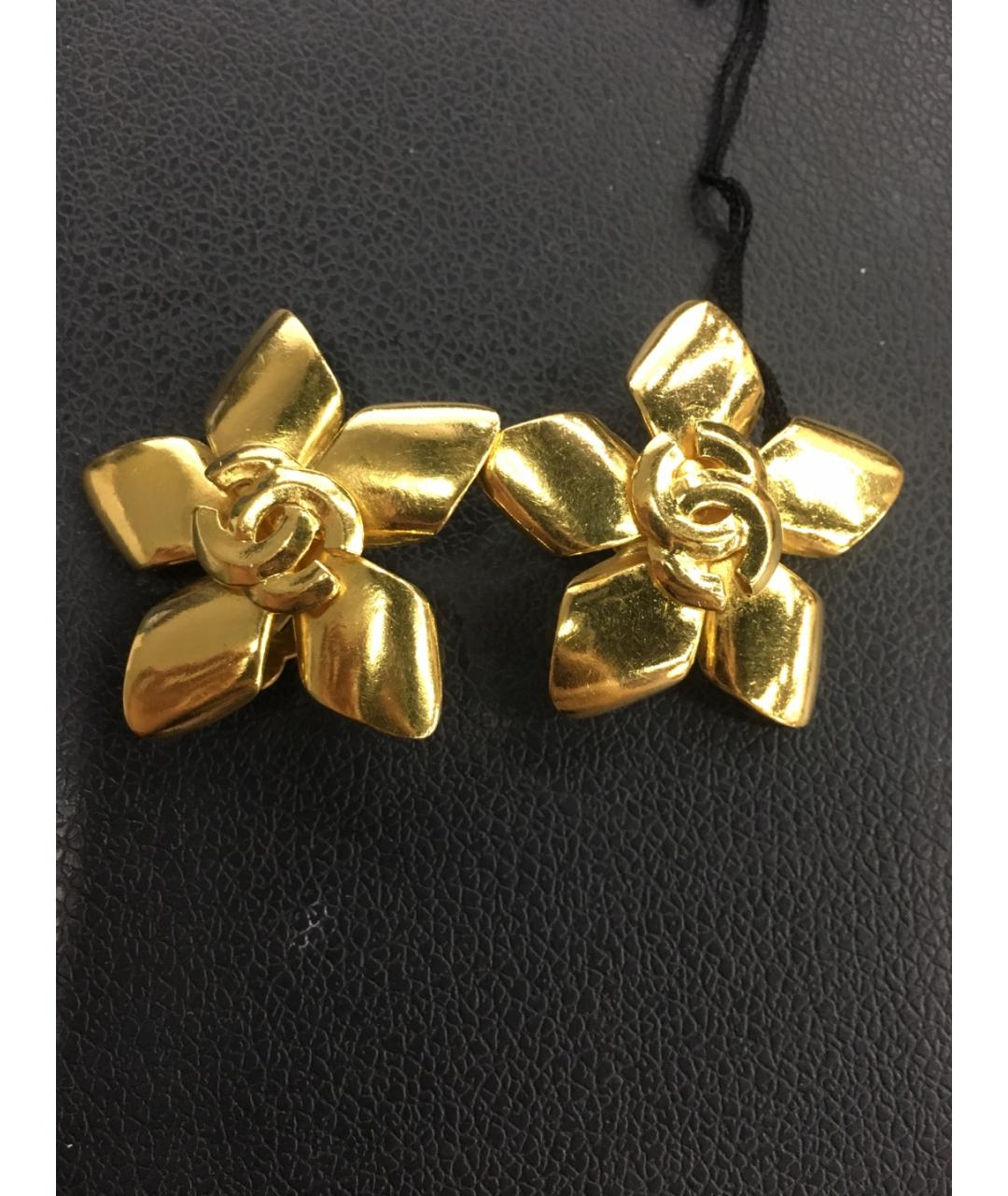 CHANEL Золотые металлические клипсы, фото 7