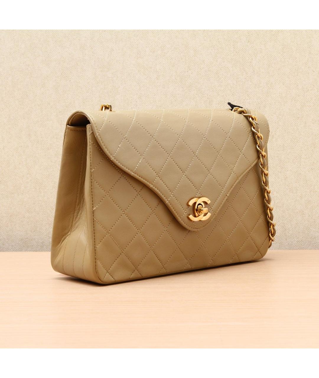 CHANEL Бежевая кожаная сумка через плечо, фото 3