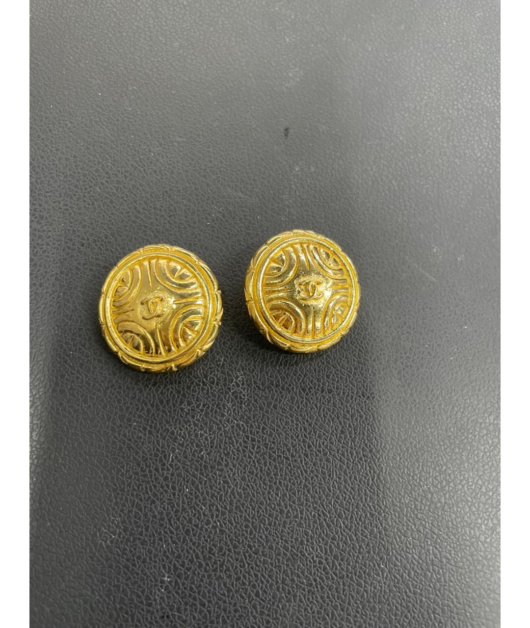 CHANEL Золотые металлические клипсы, фото 7