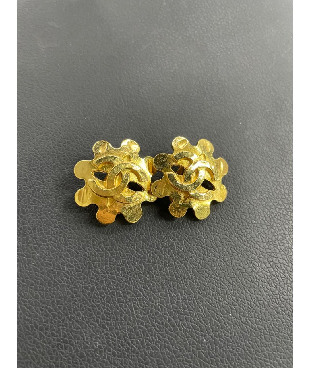 CHANEL Золотые металлические клипсы, фото 8
