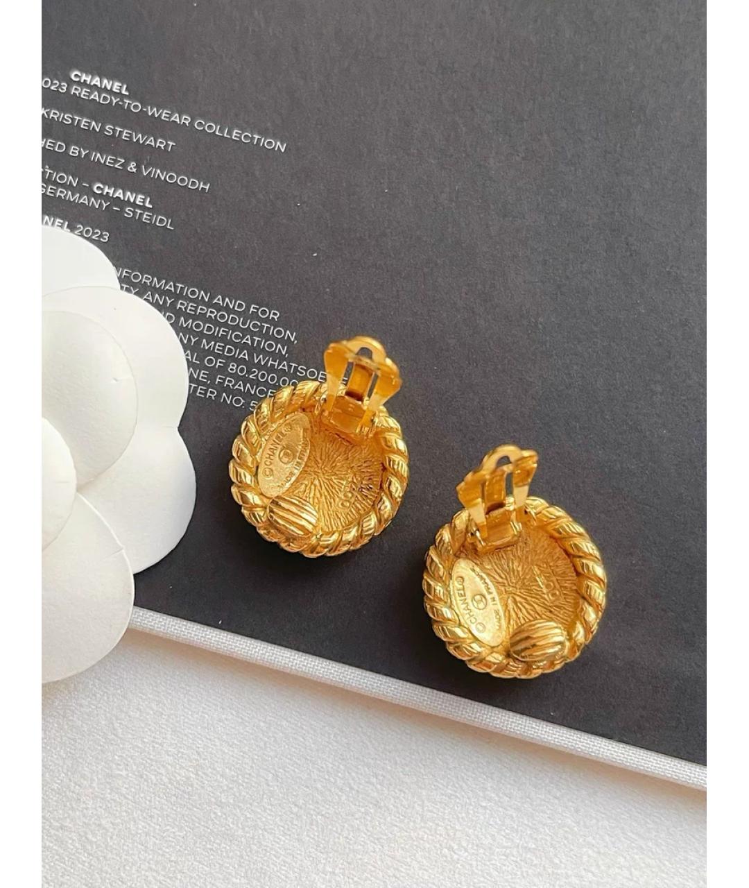 CHANEL Золотые металлические клипсы, фото 2