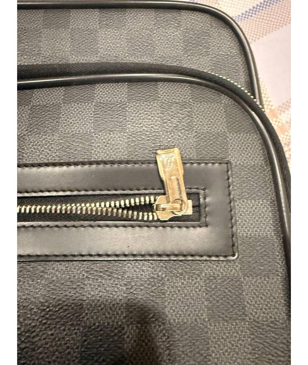 LOUIS VUITTON Черный кожаный чемодан, фото 5