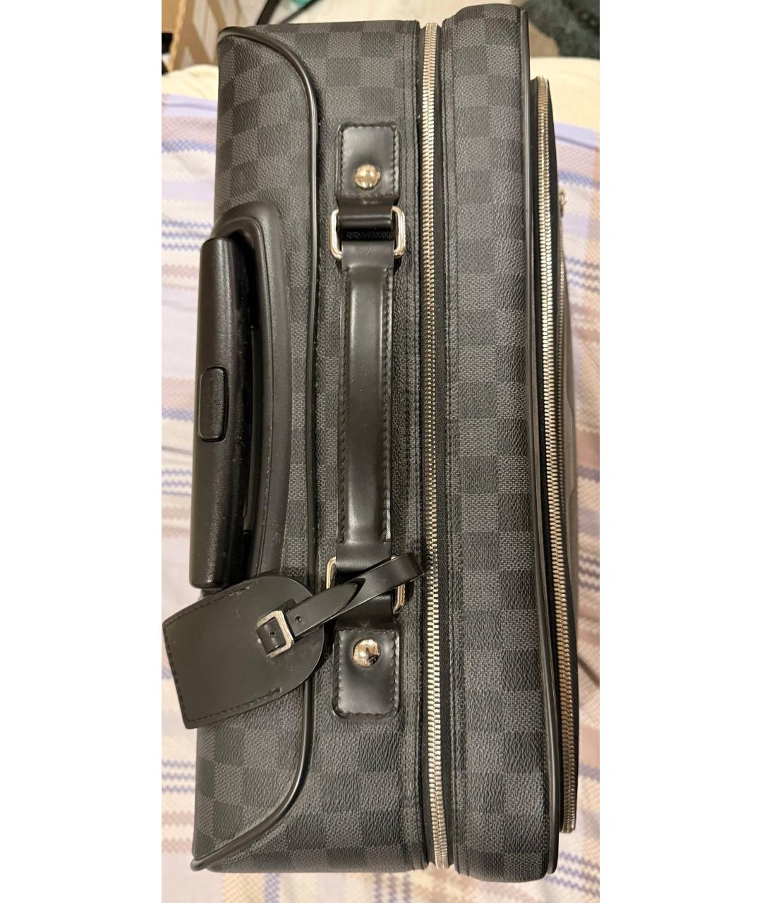 LOUIS VUITTON Черный кожаный чемодан, фото 2