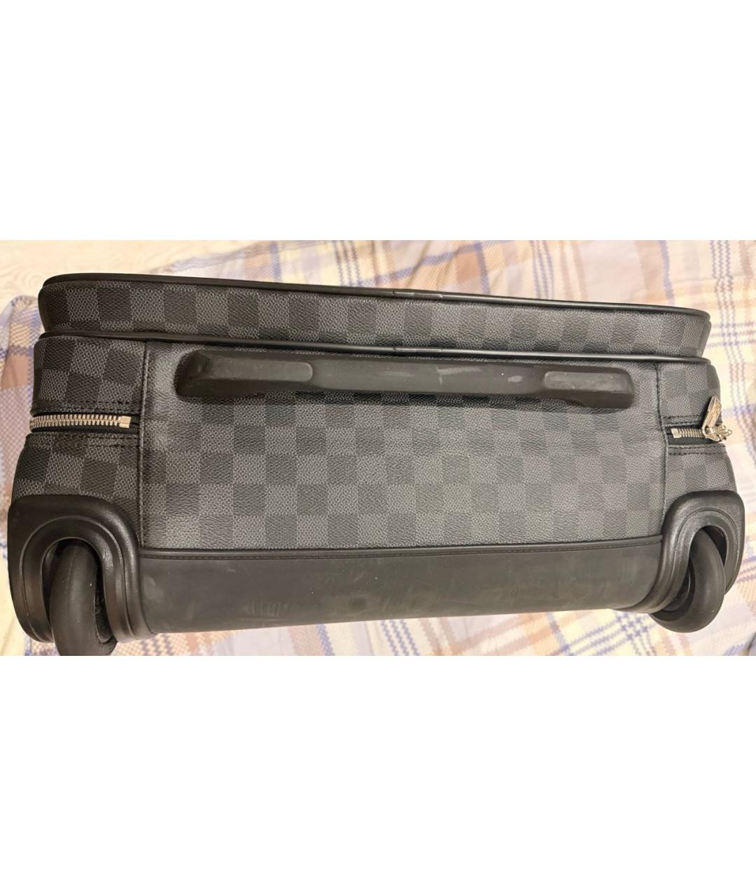 LOUIS VUITTON Черный кожаный чемодан, фото 3