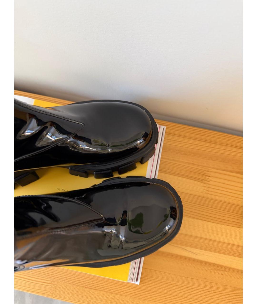 PRADA Черные полусапоги из лакированной кожи, фото 3