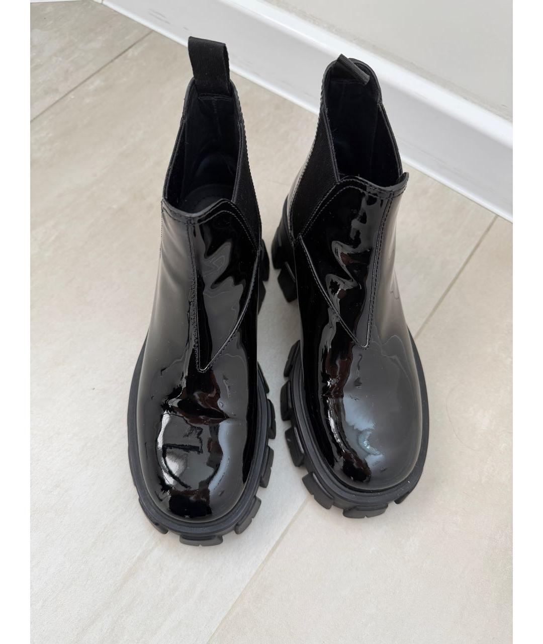 PRADA Черные полусапоги из лакированной кожи, фото 4