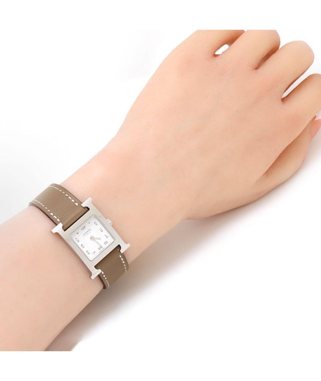 HERMES Бежевые стальные часы, фото 4