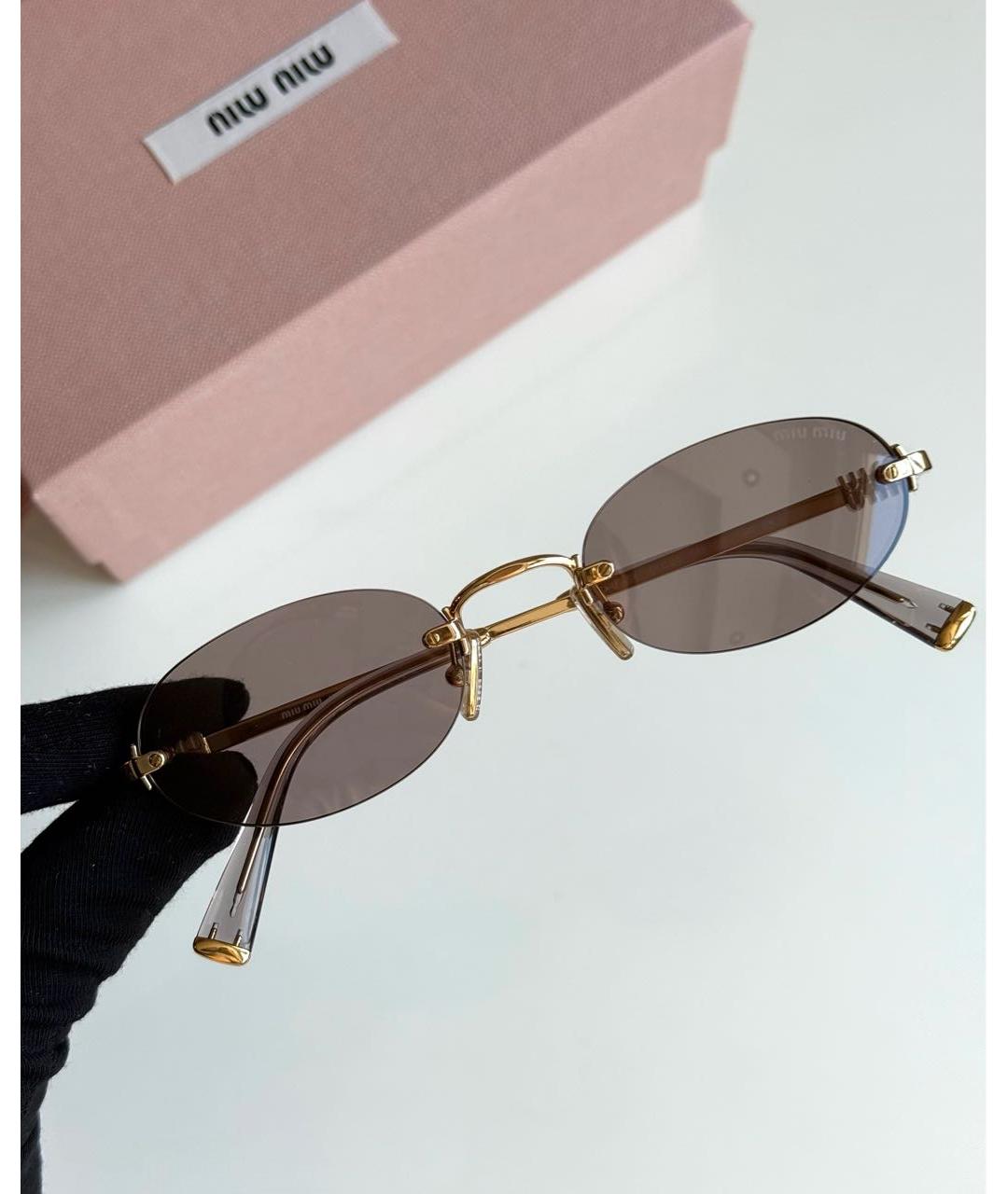MIU MIU Золотые металлические солнцезащитные очки, фото 5
