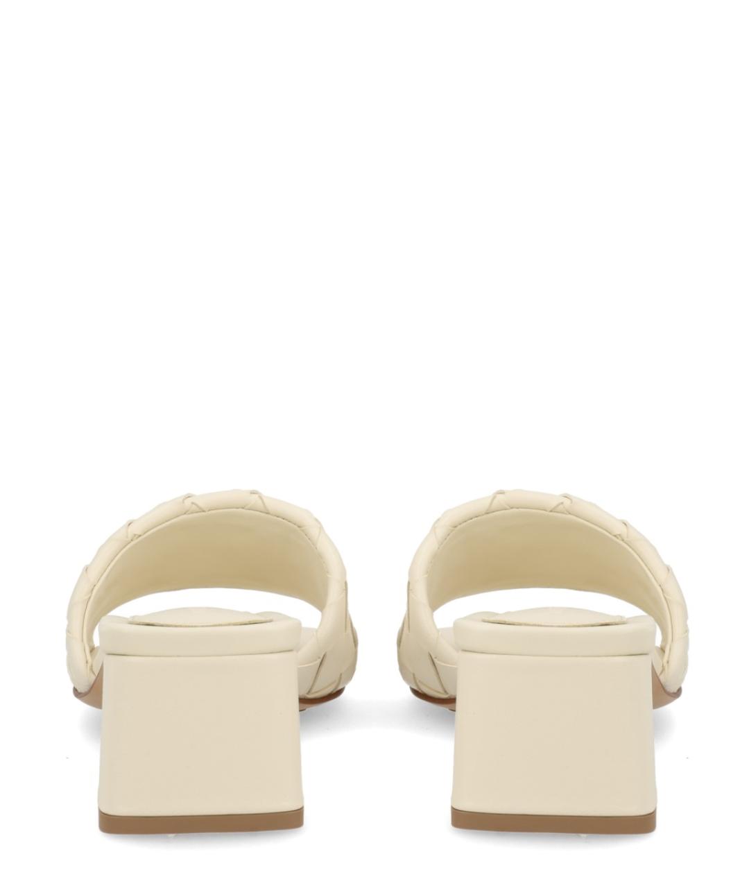 BOTTEGA VENETA Белые кожаные мюли, фото 4