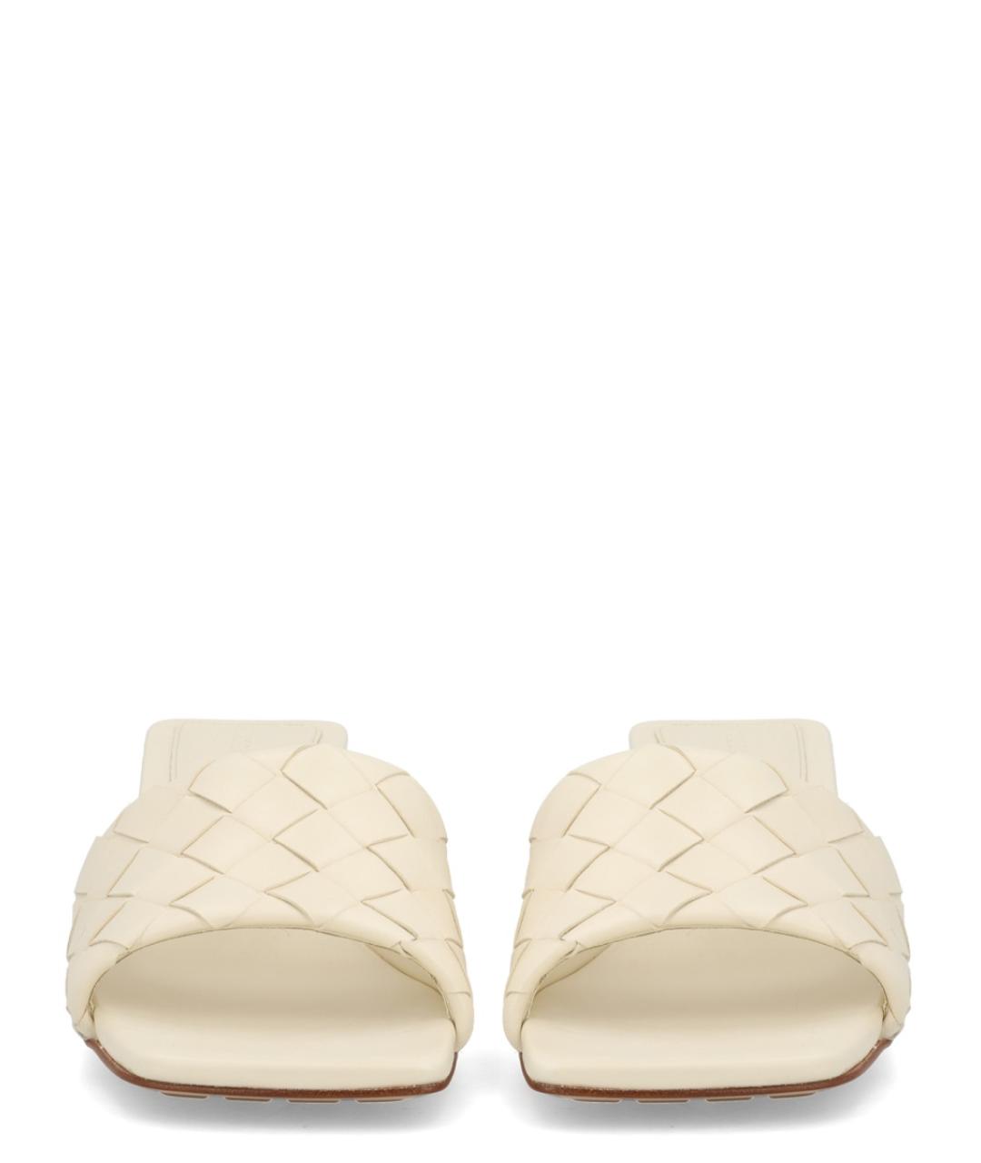 BOTTEGA VENETA Белые кожаные мюли, фото 3