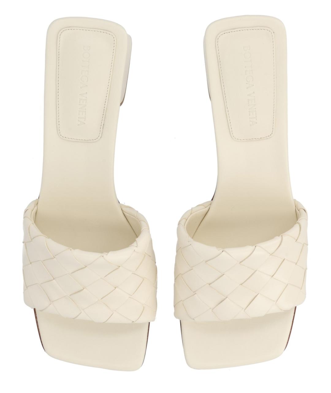 BOTTEGA VENETA Белые кожаные мюли, фото 5