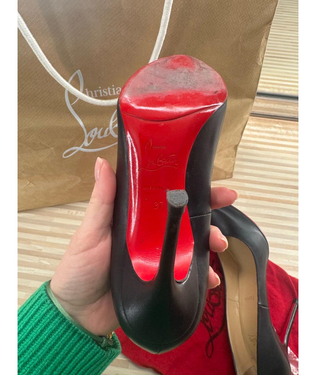 CHRISTIAN LOUBOUTIN Черные кожаные туфли, фото 6