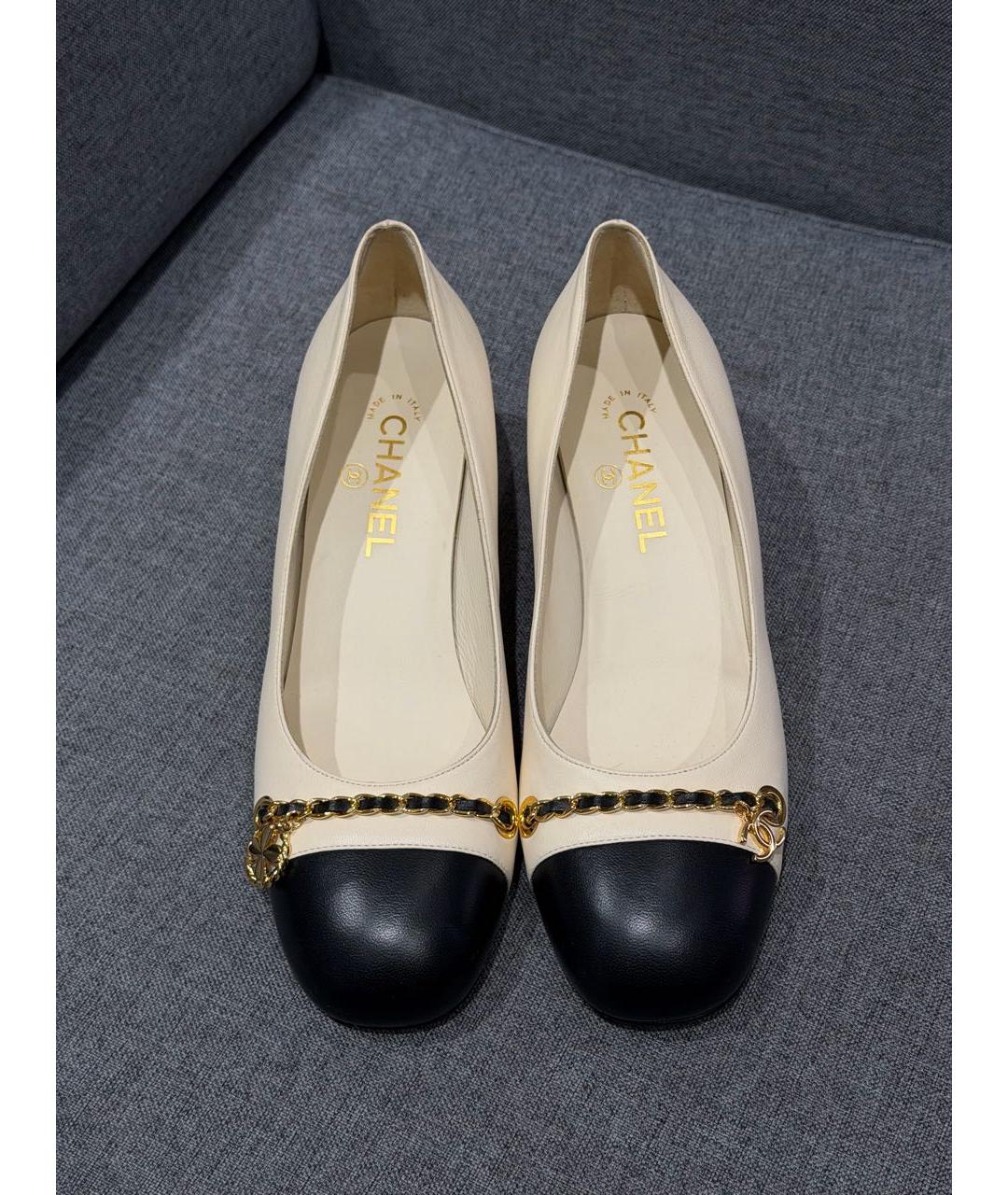 CHANEL Бежевые кожаные туфли, фото 3
