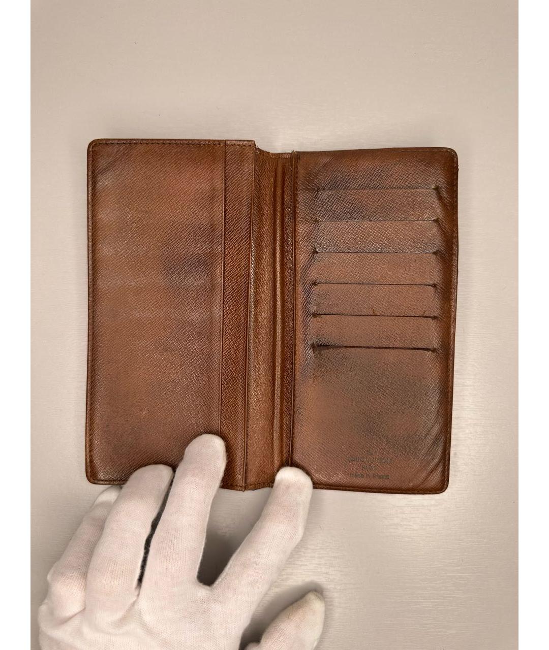 LOUIS VUITTON Коричневый кошелек, фото 4