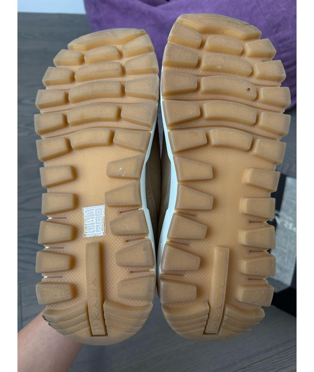 PRADA Бежевые замшевые кроссовки, фото 6