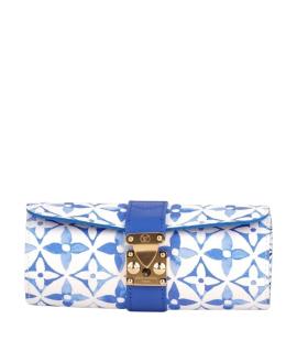 LOUIS VUITTON Обложка/футляр