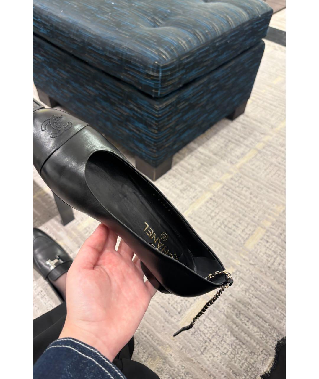 CHANEL Черные кожаные балетки, фото 2