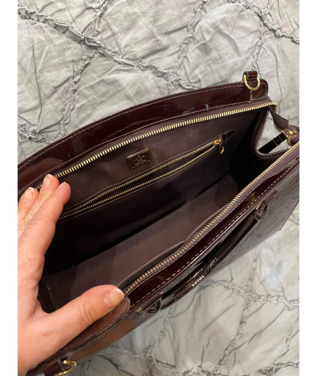 LOUIS VUITTON Бордовая сумка тоут из лакированной кожи, фото 4