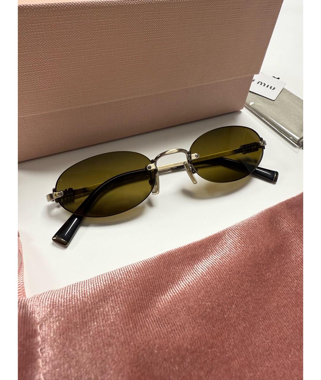 MIU MIU Коричневые металлические солнцезащитные очки, фото 2