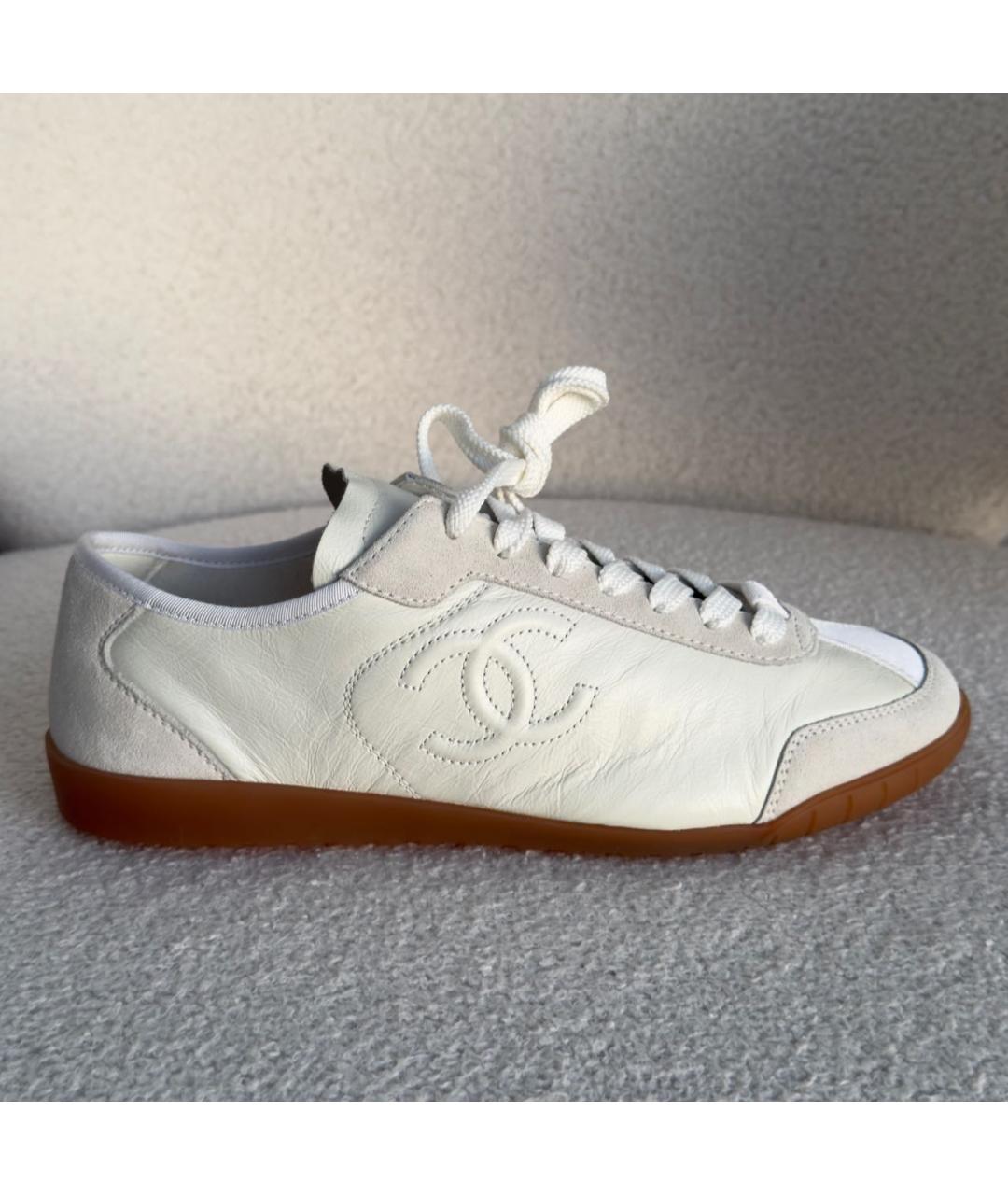 CHANEL Белые кожаные кеды, фото 6