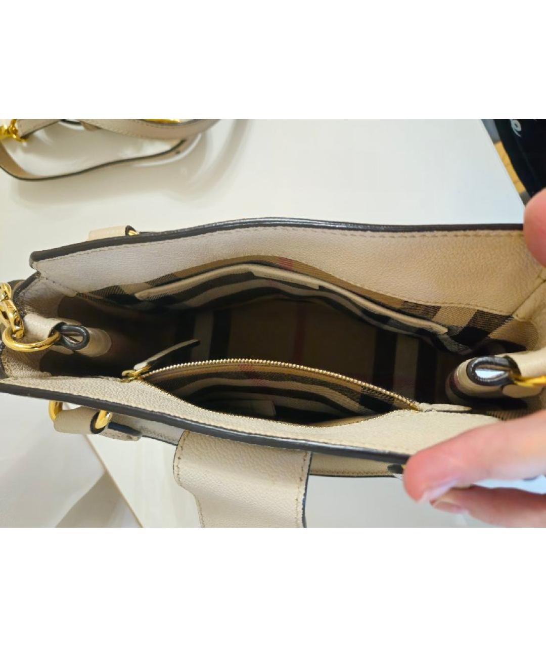 BURBERRY Бежевая кожаная сумка с короткими ручками, фото 4