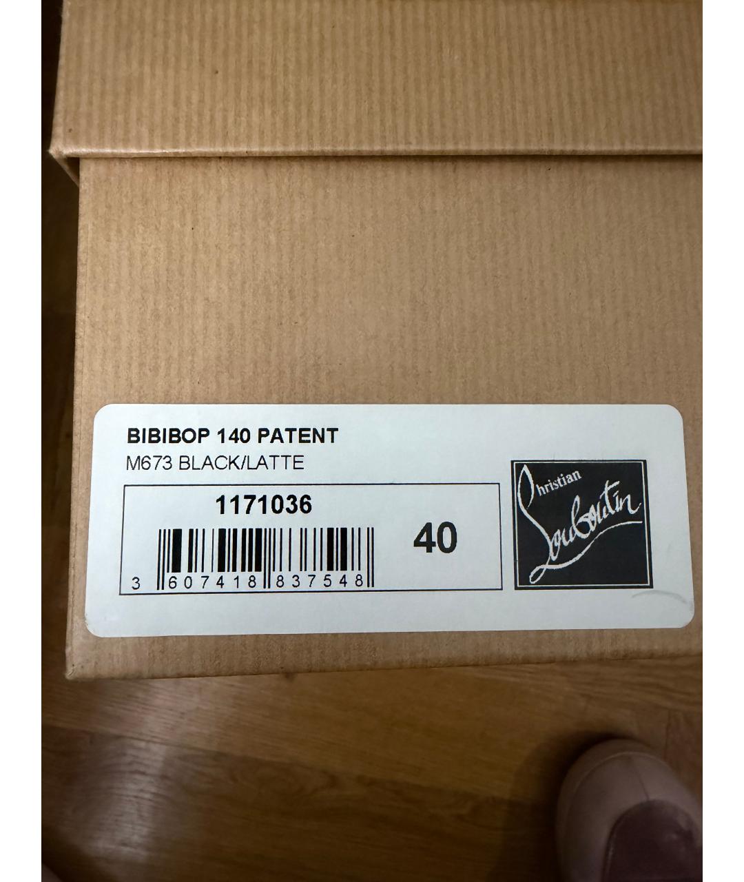 CHRISTIAN LOUBOUTIN Черные кожаные туфли, фото 6