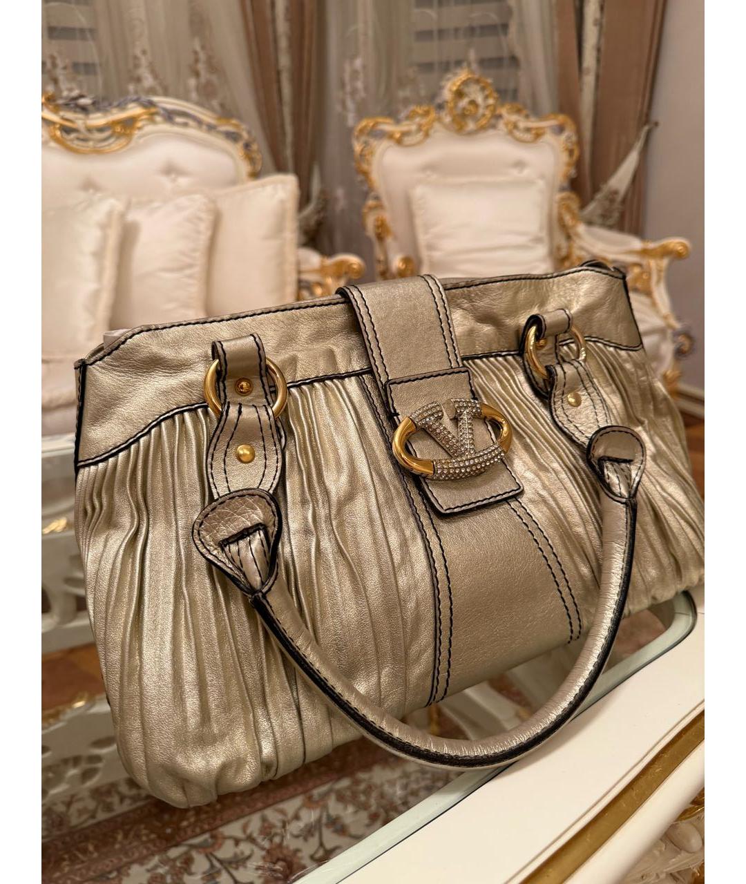 VALENTINO Бежевая кожаная сумка с короткими ручками, фото 7