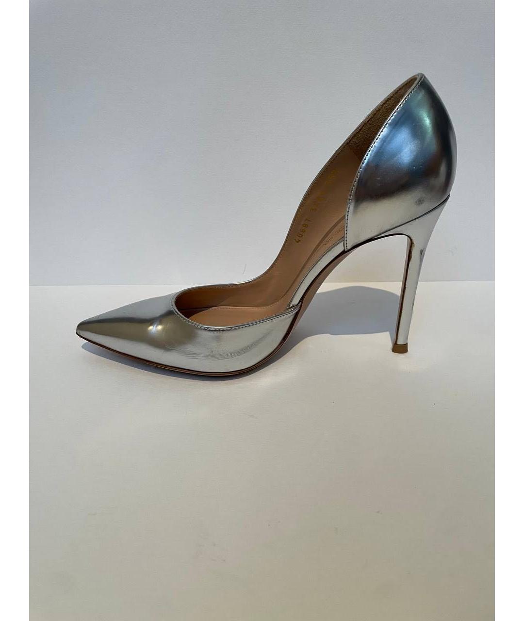 GIANVITO ROSSI Серебряные кожаные туфли, фото 6