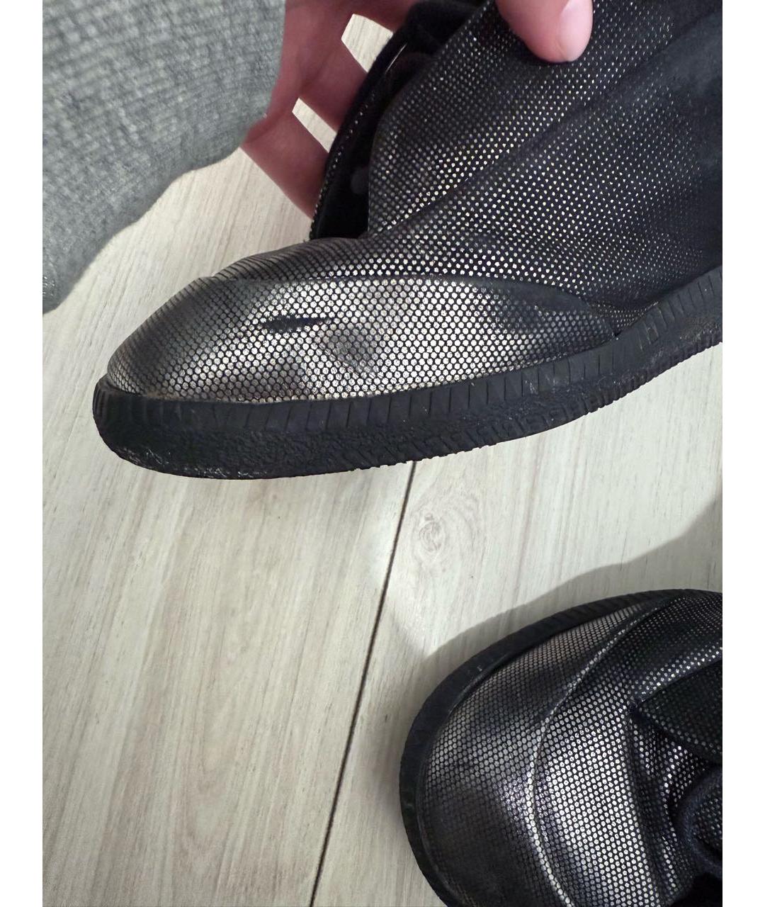 MAISON MARGIELA Черные замшевые кеды, фото 4