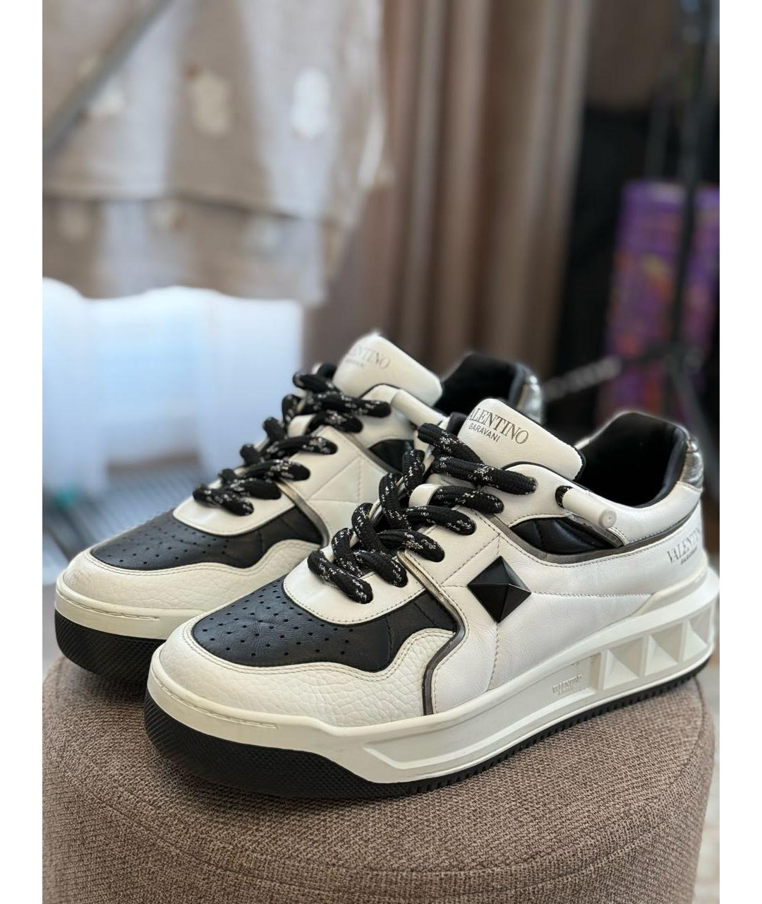 VALENTINO Белые кожаные низкие кроссовки / кеды, фото 8