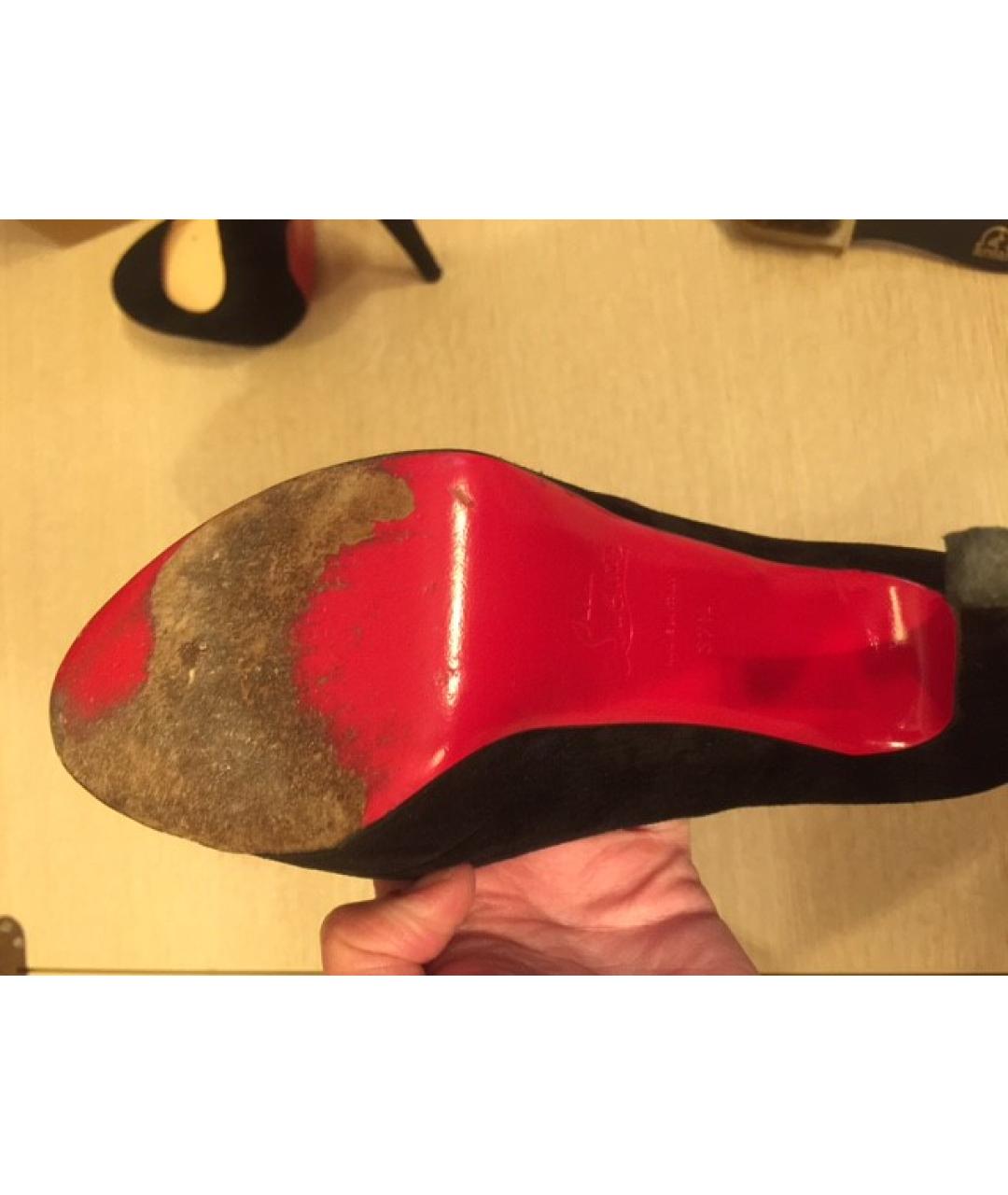 CHRISTIAN LOUBOUTIN Черные замшевые туфли, фото 5