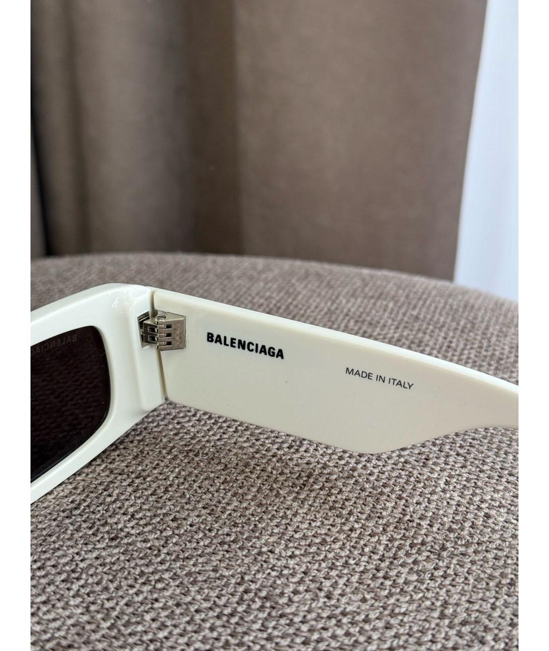 BALENCIAGA Белые пластиковые солнцезащитные очки, фото 5