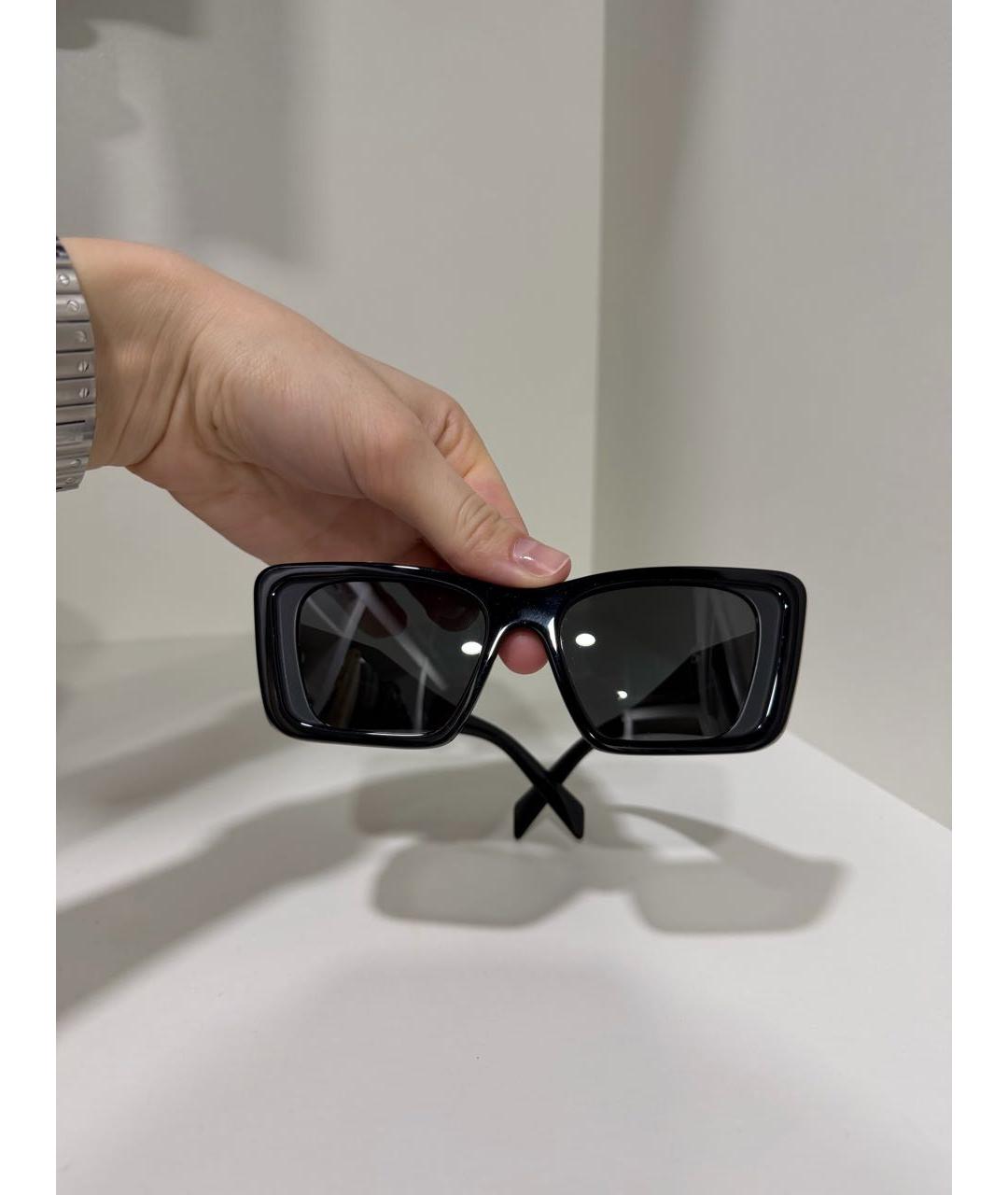PRADA Черные пластиковые солнцезащитные очки, фото 6