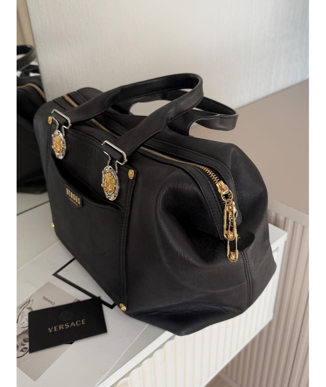 VERSUS VERSACE Черная кожаная сумка через плечо, фото 4