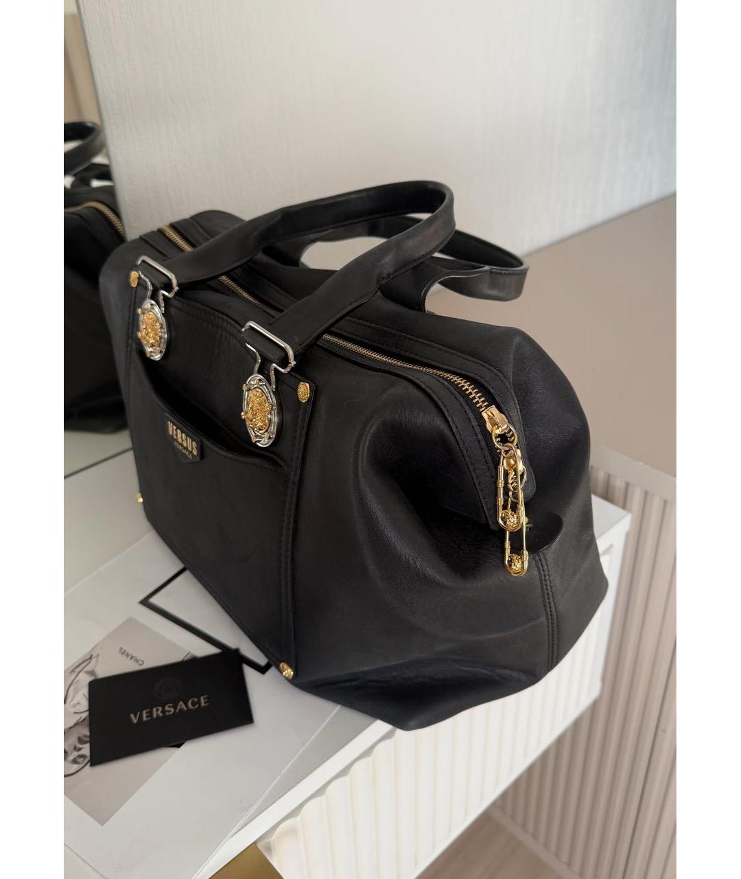 VERSUS VERSACE Черная кожаная сумка через плечо, фото 3