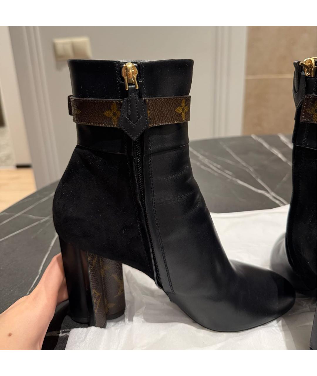 LOUIS VUITTON Черные кожаные ботильоны, фото 4