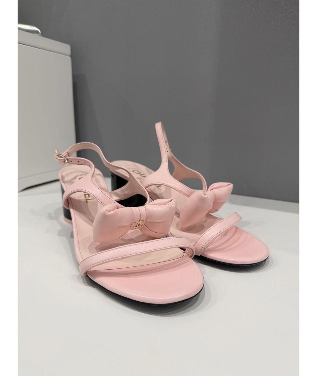 CHANEL Розовые кожаные босоножки, фото 3
