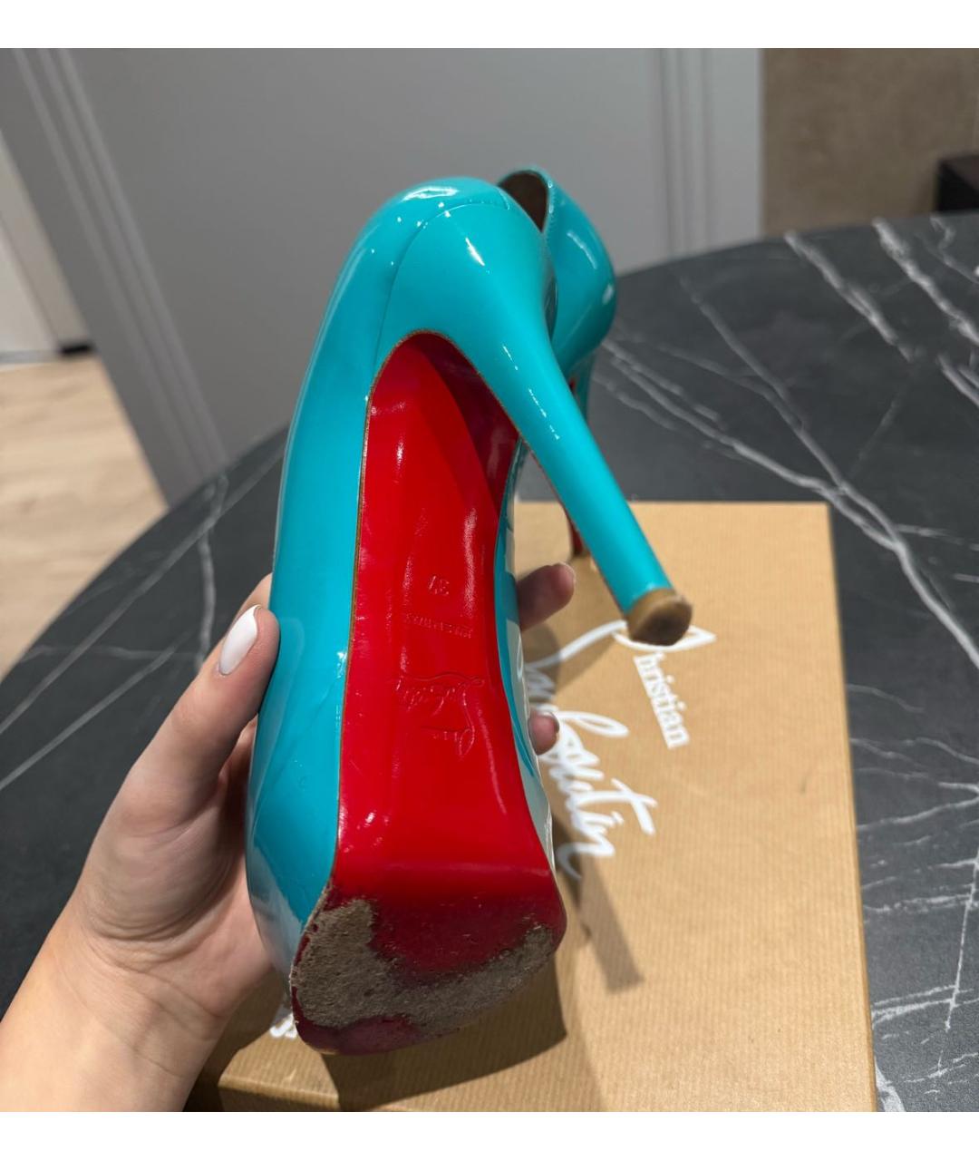 CHRISTIAN LOUBOUTIN Бирюзовые туфли из лакированной кожи, фото 4