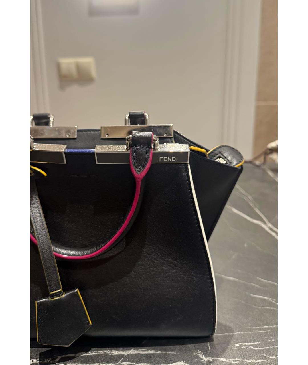 FENDI Черная кожаная сумка с короткими ручками, фото 4