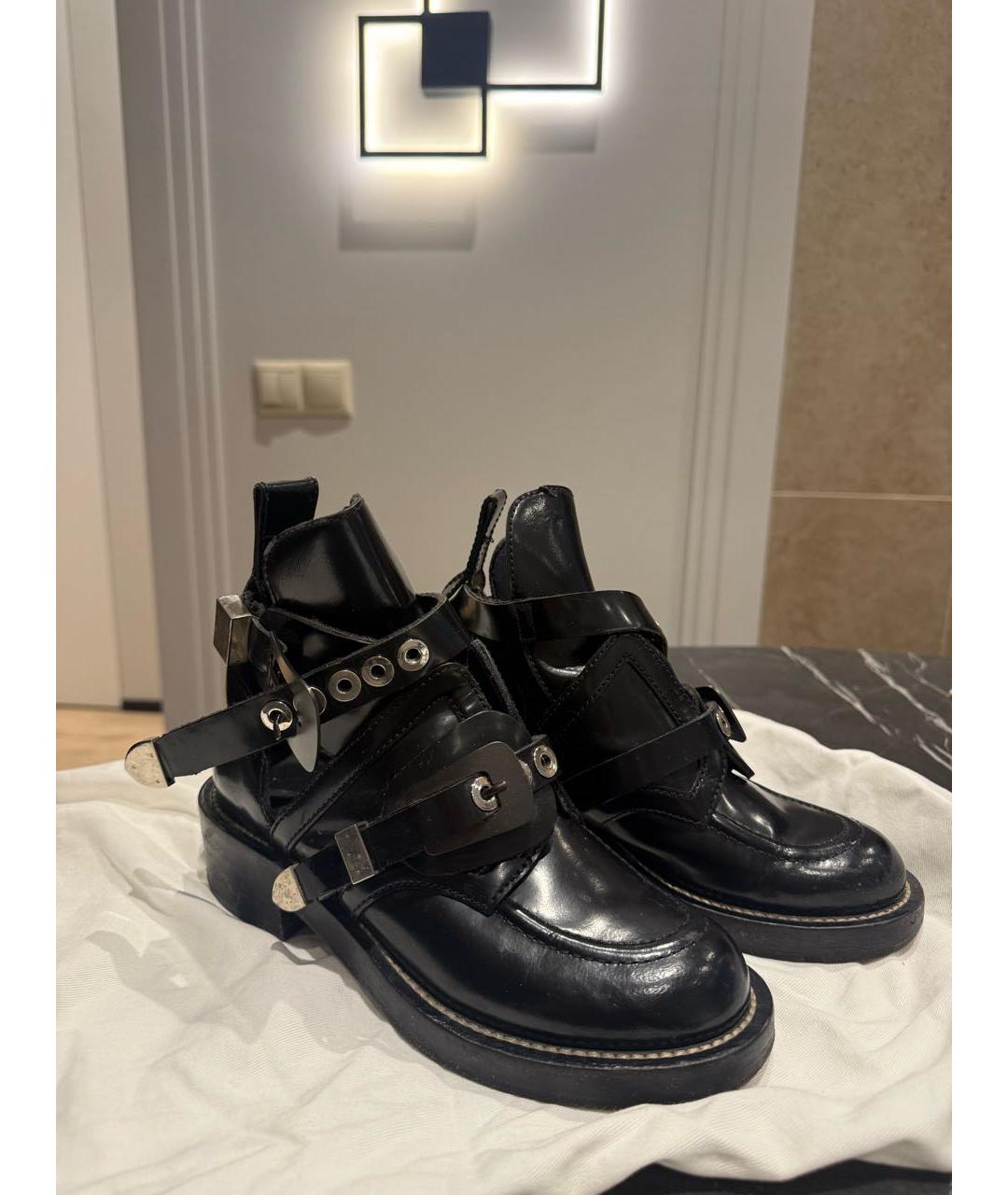 BALENCIAGA Черные ботинки из лакированной кожи, фото 2