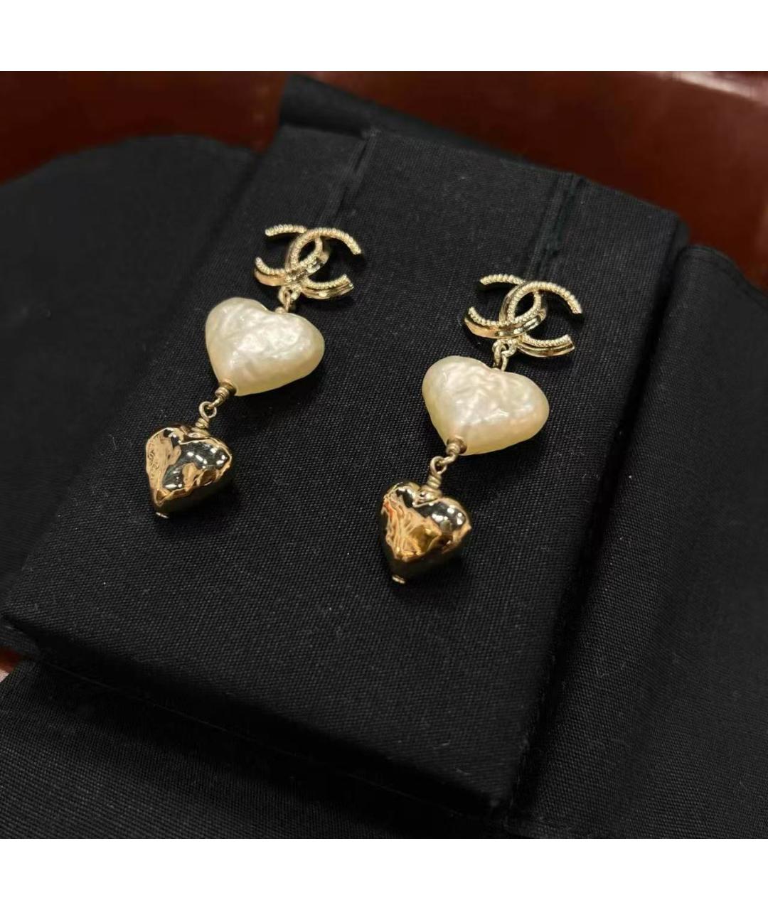 CHANEL Золотые металлические серьги, фото 4