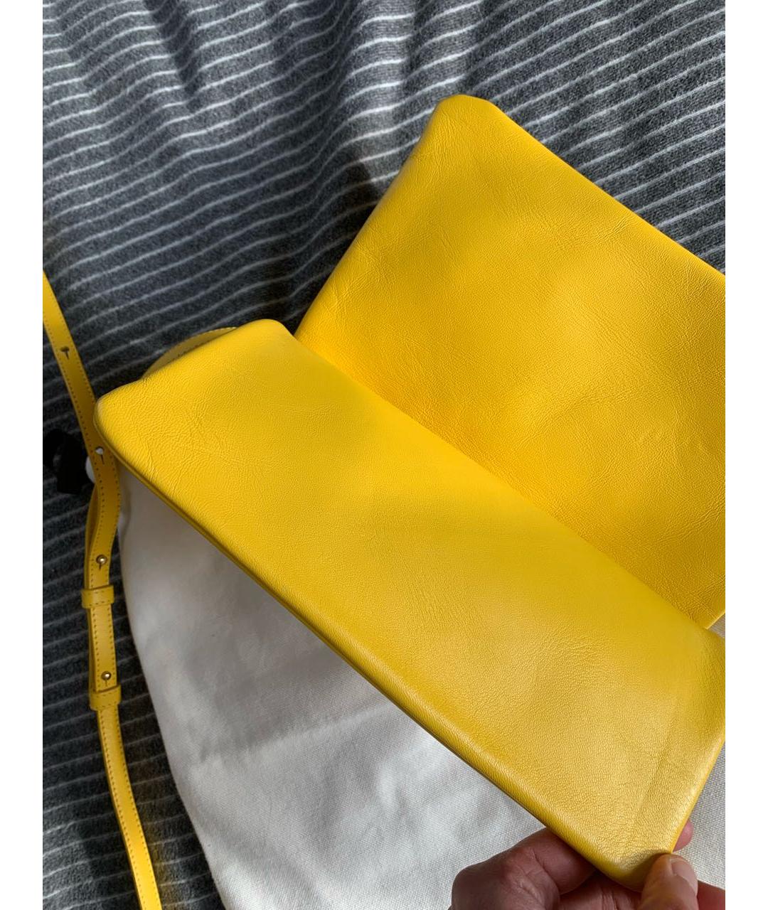 CELINE Желтая кожаная сумка через плечо, фото 5