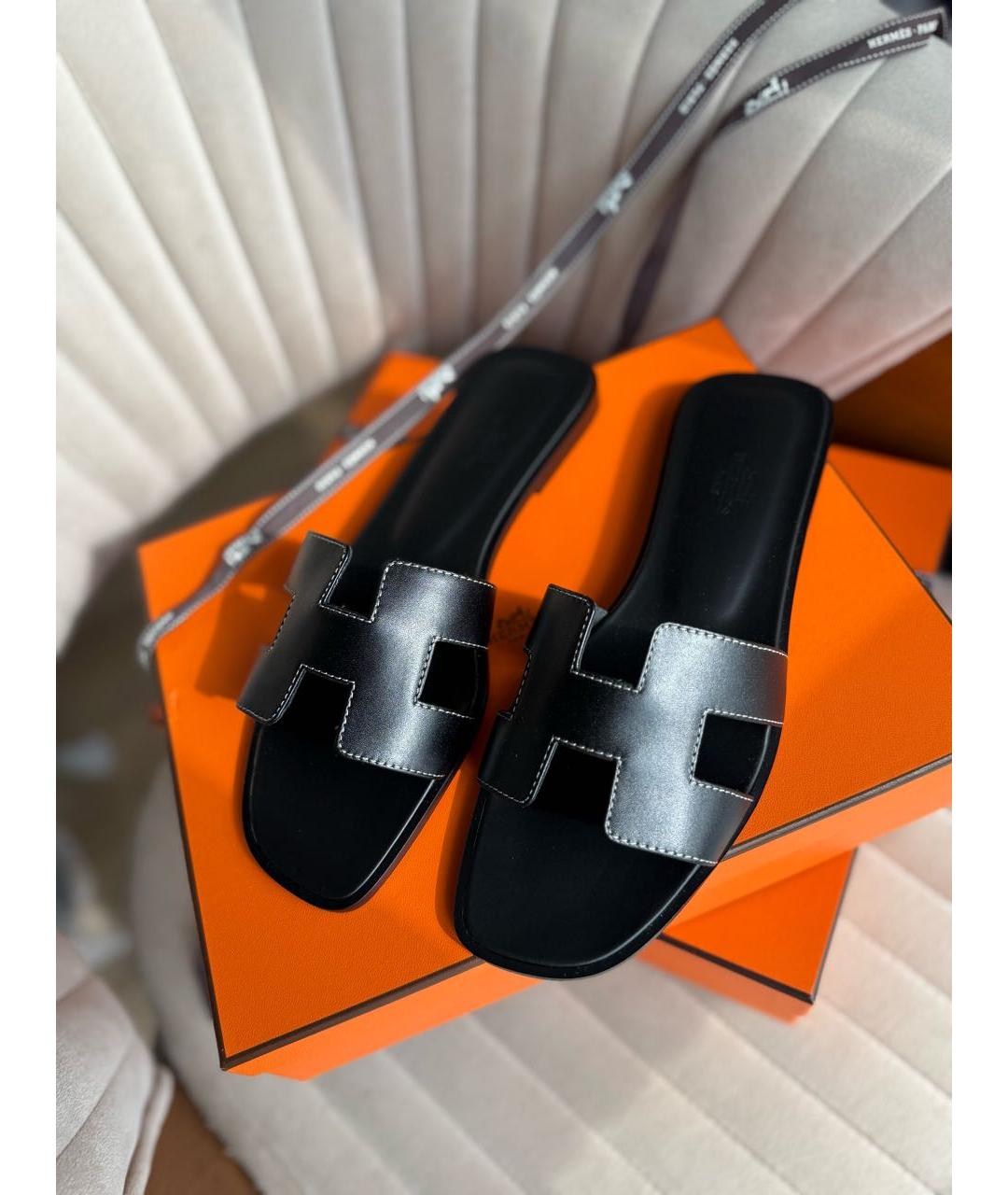 HERMES Черные кожаные шлепанцы, фото 2